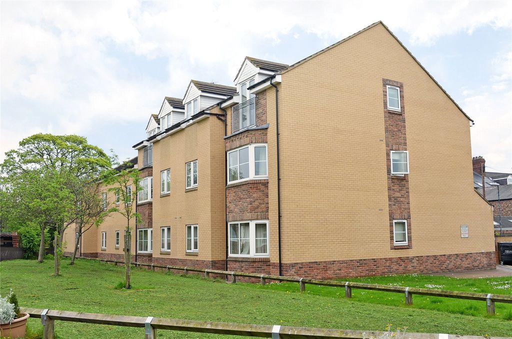 Property photo 1 of 9 Picture 1