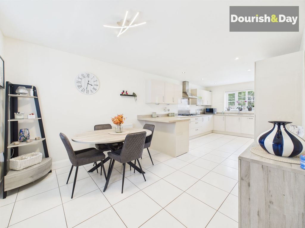 Property photo 2 of 19 Kitchen Diner