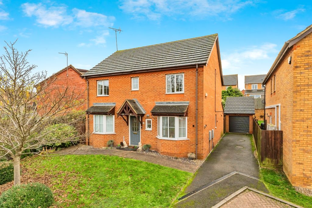 Property photo 1 of 17