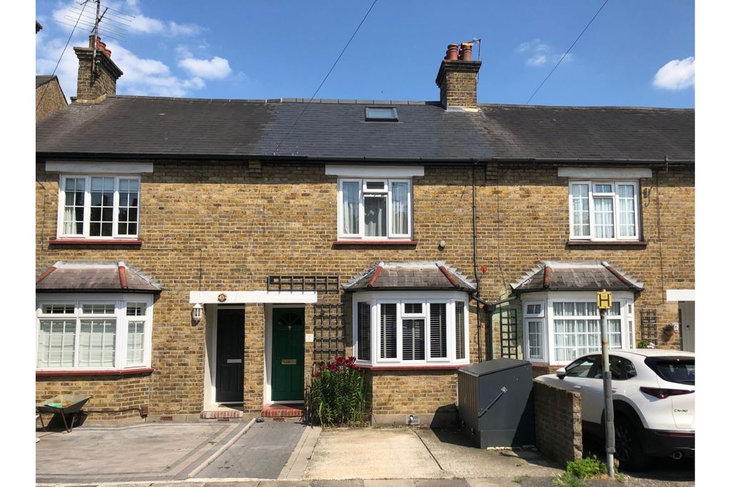 Property photo 1 of 20