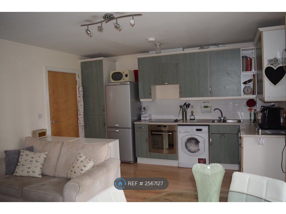 Property photo 3 of 8