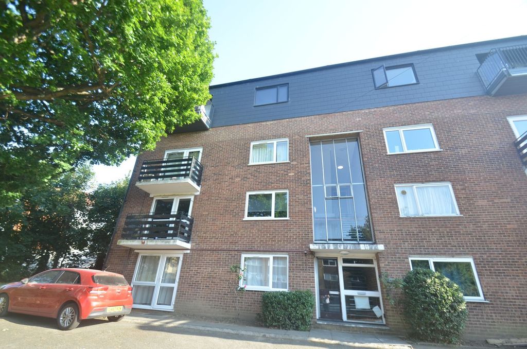 Property photo 1 of 6