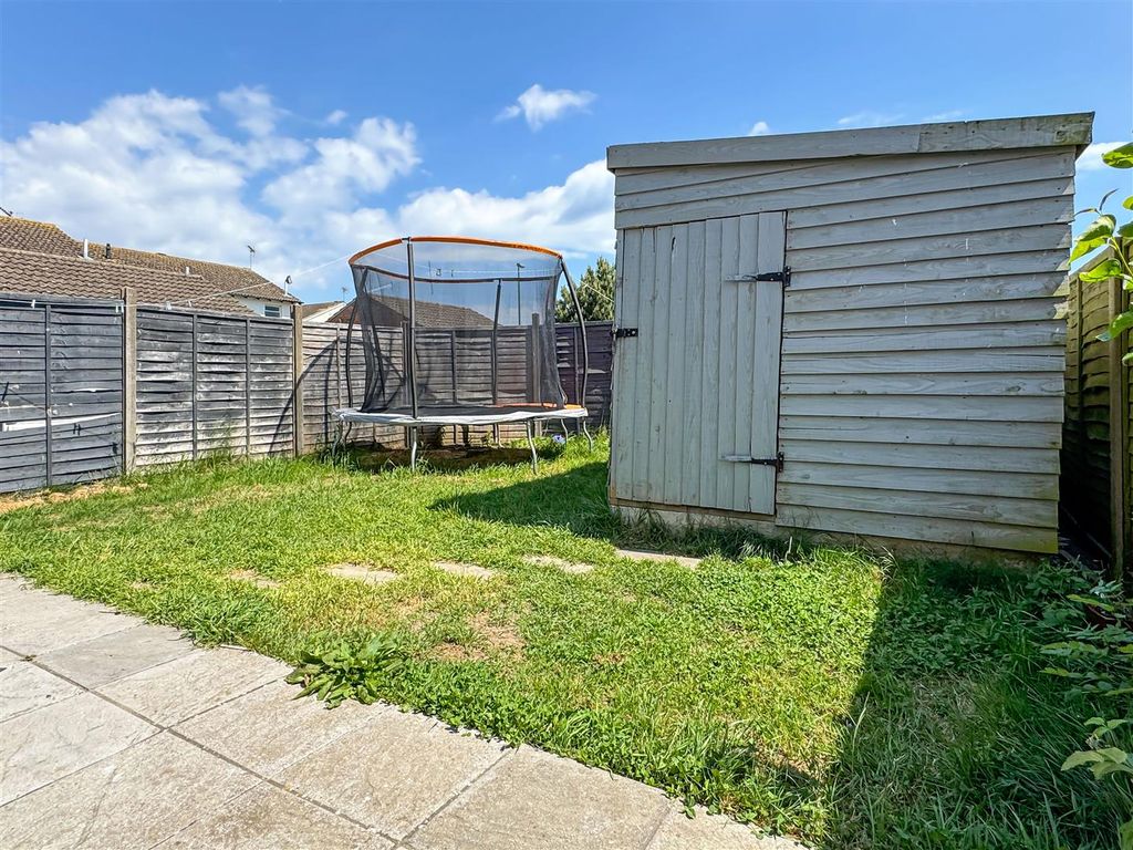 Property photo 2 of 15 Img_9962.Jpg