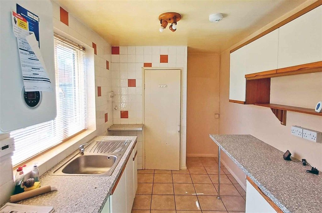 Property photo 3 of 5
