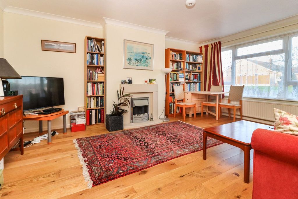 Property photo 3 of 14