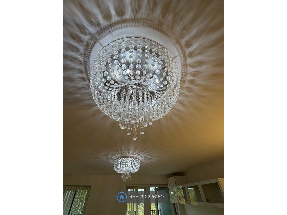 Property photo 3 of 35