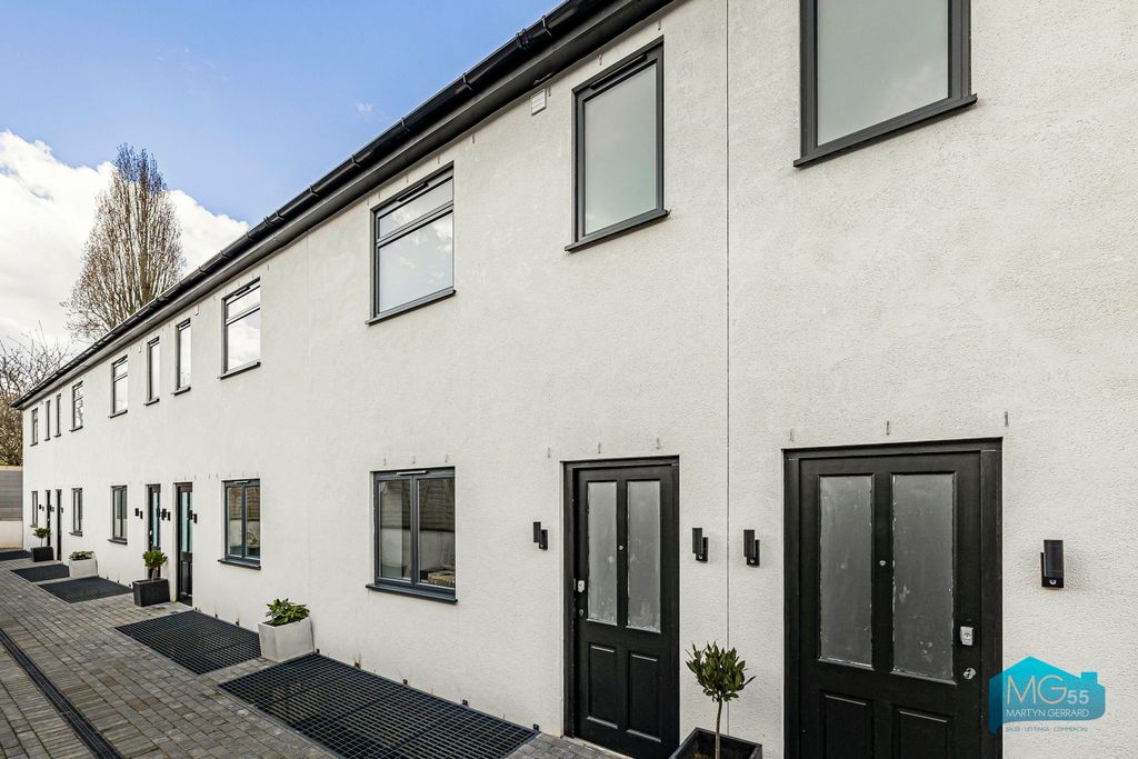 Property photo 2 of 12 Picture No. 05