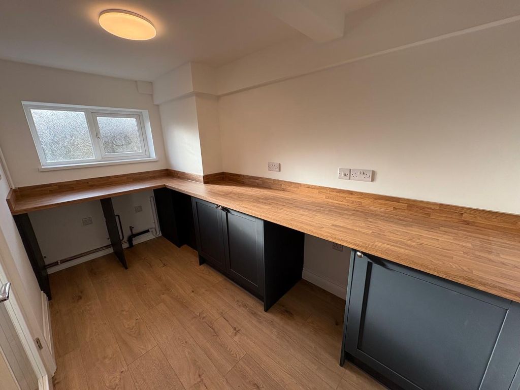 Property photo 2 of 21 Img_5478.Jpeg