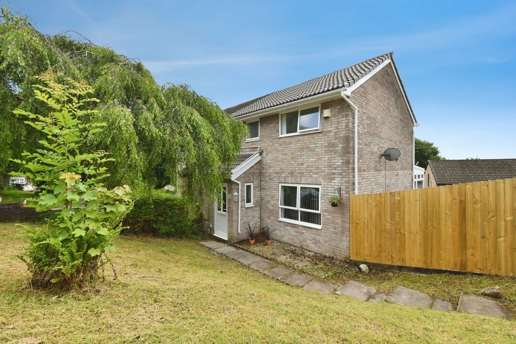 Property photo 1 of 19 Pbox-Img.Jpg