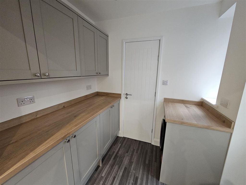 Property photo 2 of 11 20251031_133524.Jpg