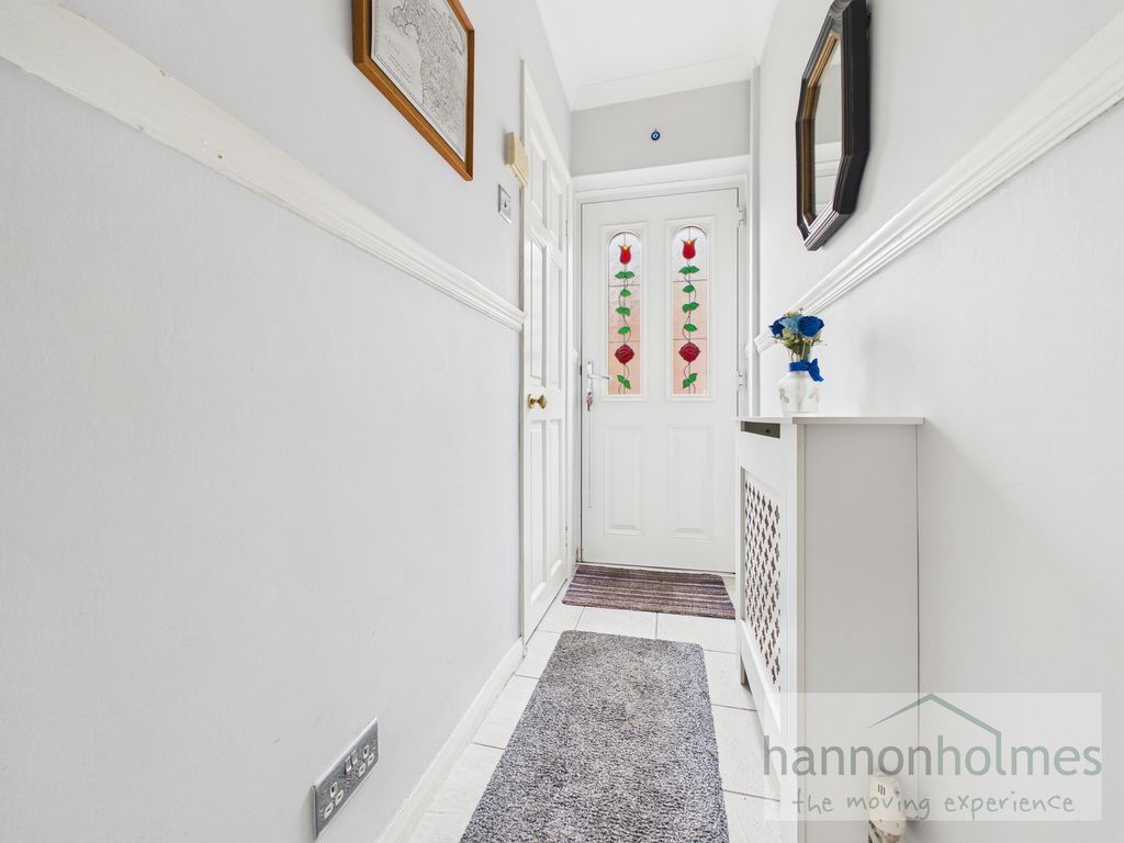 Property photo 2 of 39 Cam05283G0-Pr0148-Still006