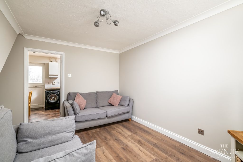 Property photo 3 of 35 4899905