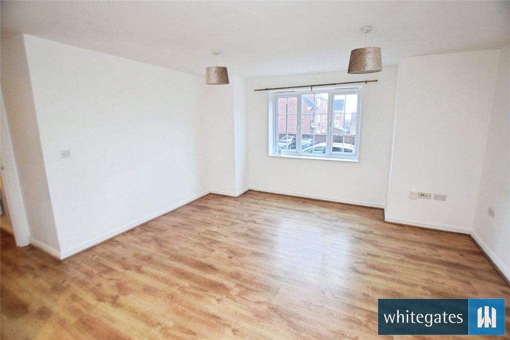 Property photo 3 of 14 Picture No. 02