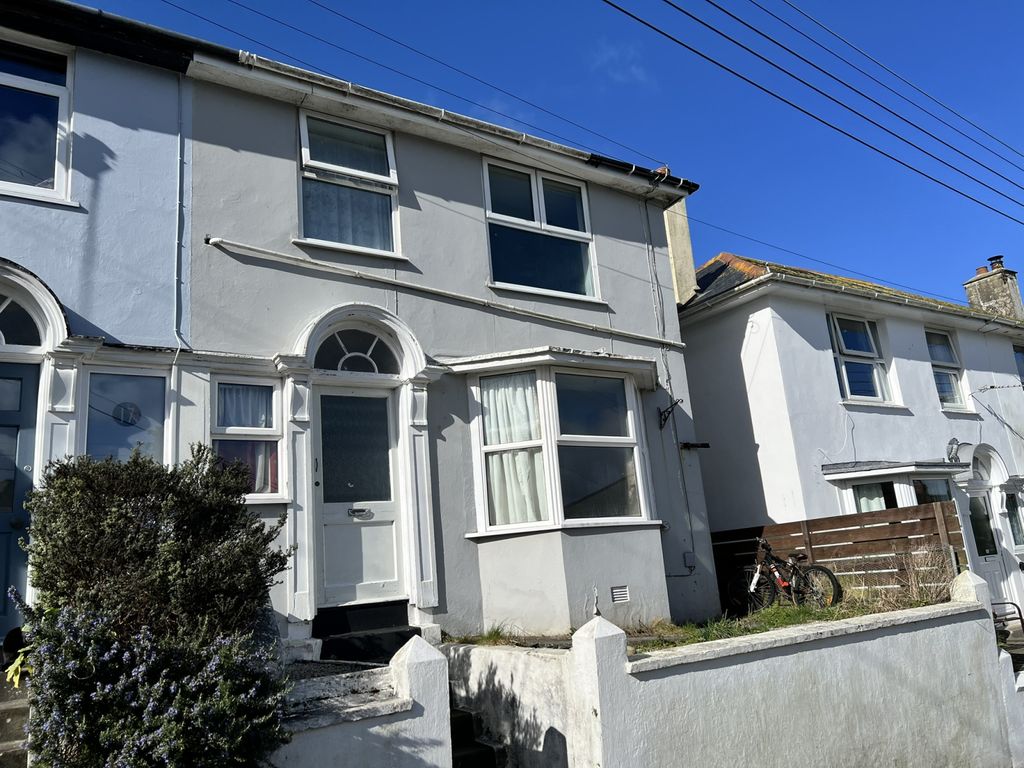 Property photo 1 of 8 3Â Bedroom End Terraced House For Sale