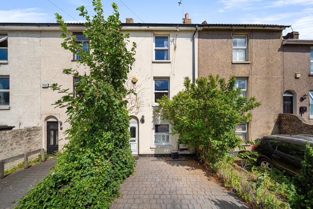 Property photo 1 of 14 5246781