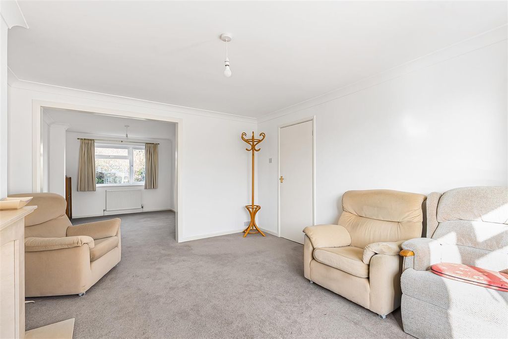 Property photo 2 of 23 4_74584.Jpg