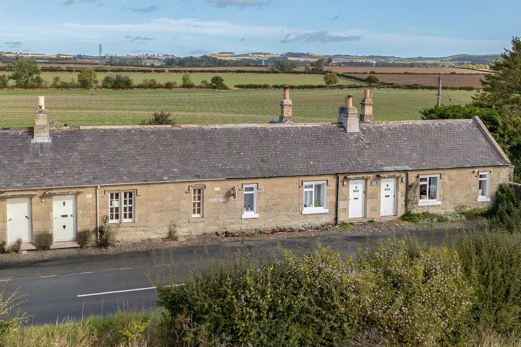 Property photo 1 of 13 Hedgerow Cottages_2 Spittal Mains_Externals-2.Jpg