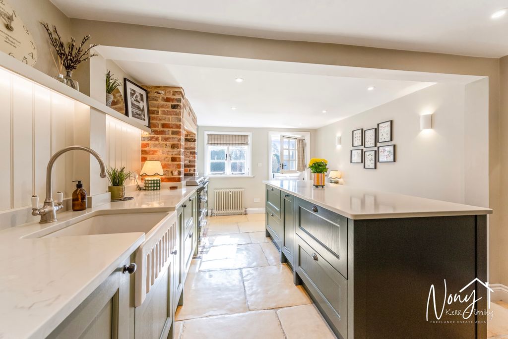 Property photo 2 of 28 Sketch_Ph17_6433831 - Copy