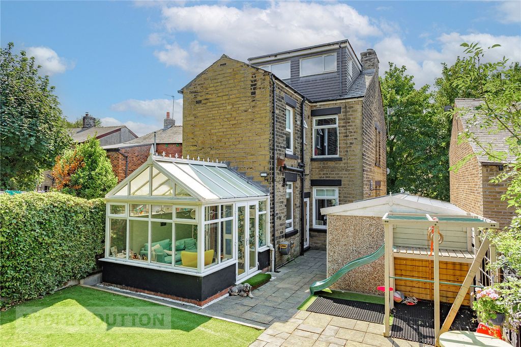 Property photo 1 of 25 Rear Garden