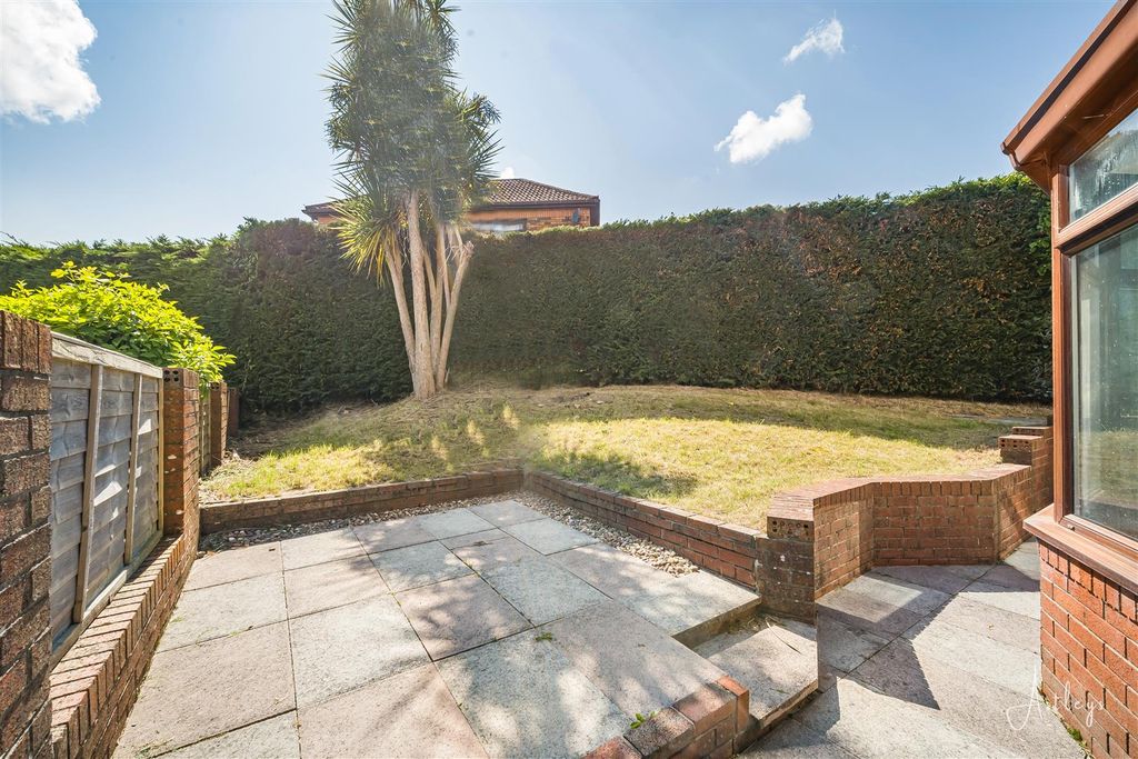 Property photo 3 of 27 Rear