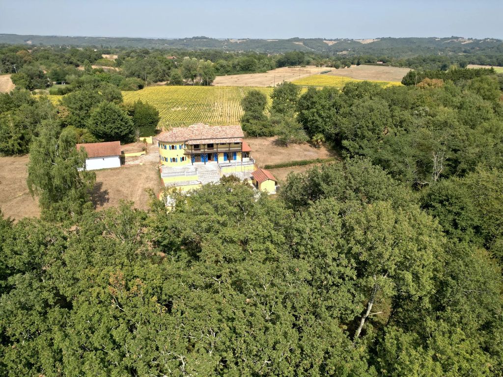 Property photo 1 of 34