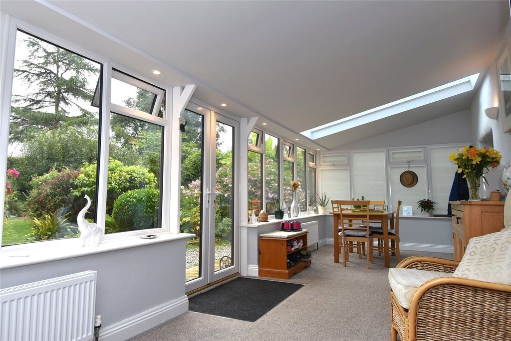 Property photo 3 of 28 Picture No. 06