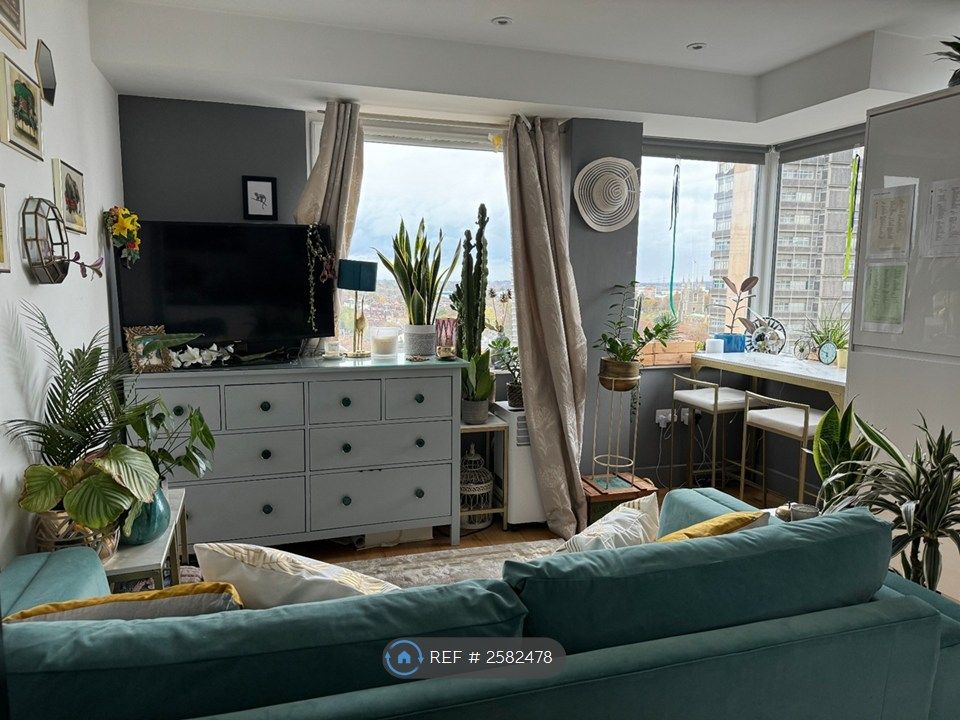 Property photo 1 of 4 Lounge, Kitchen And Social Space