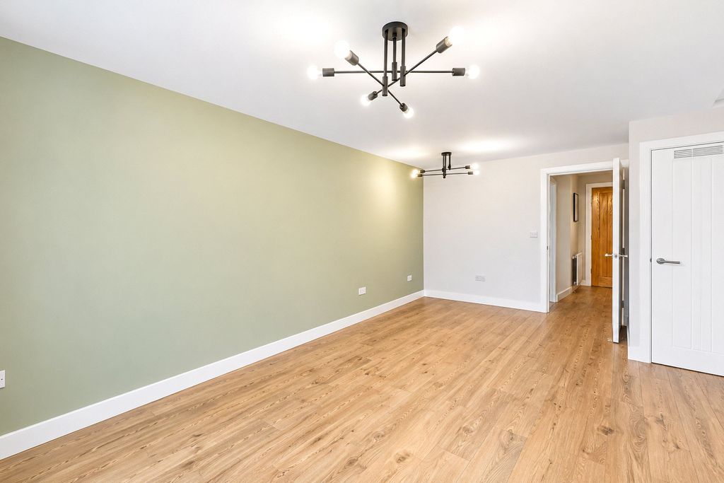 Property photo 3 of 13 Picture No. 09