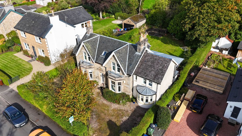 Property photo 1 of 53