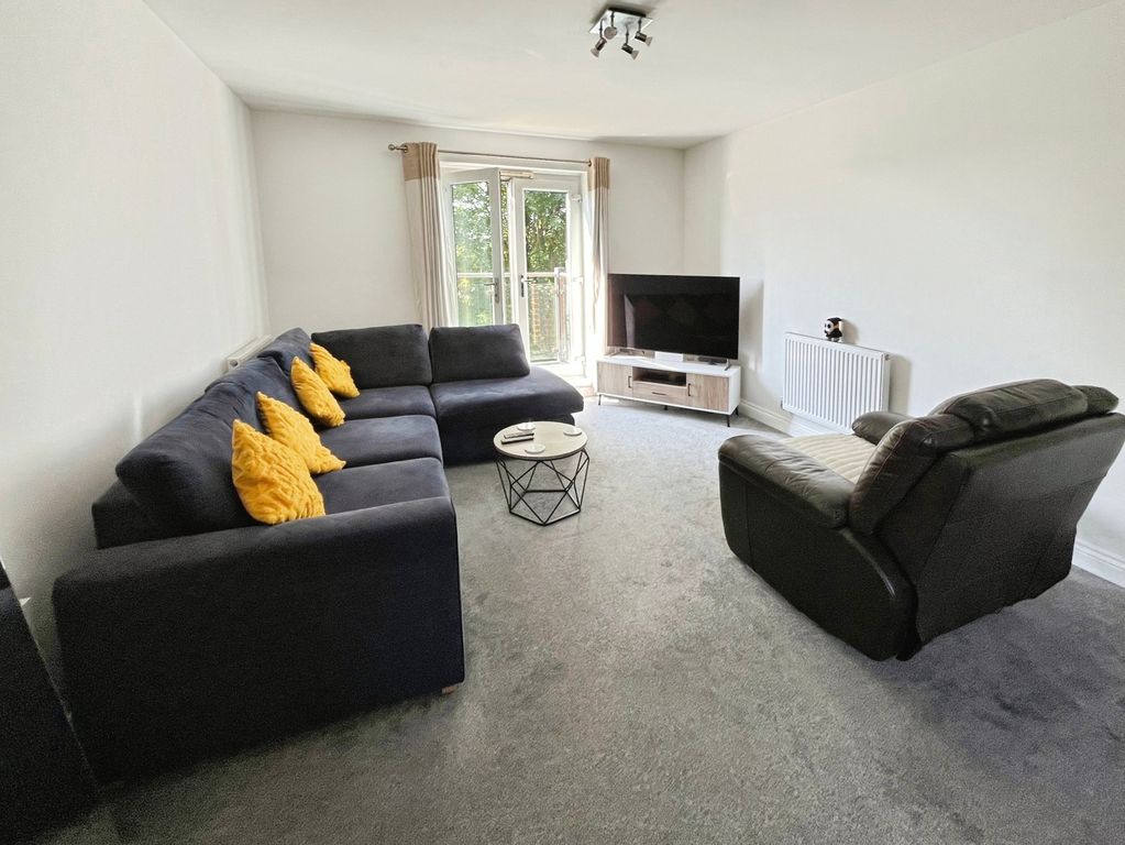 Property photo 3 of 9 Pbox-Img.Jpg