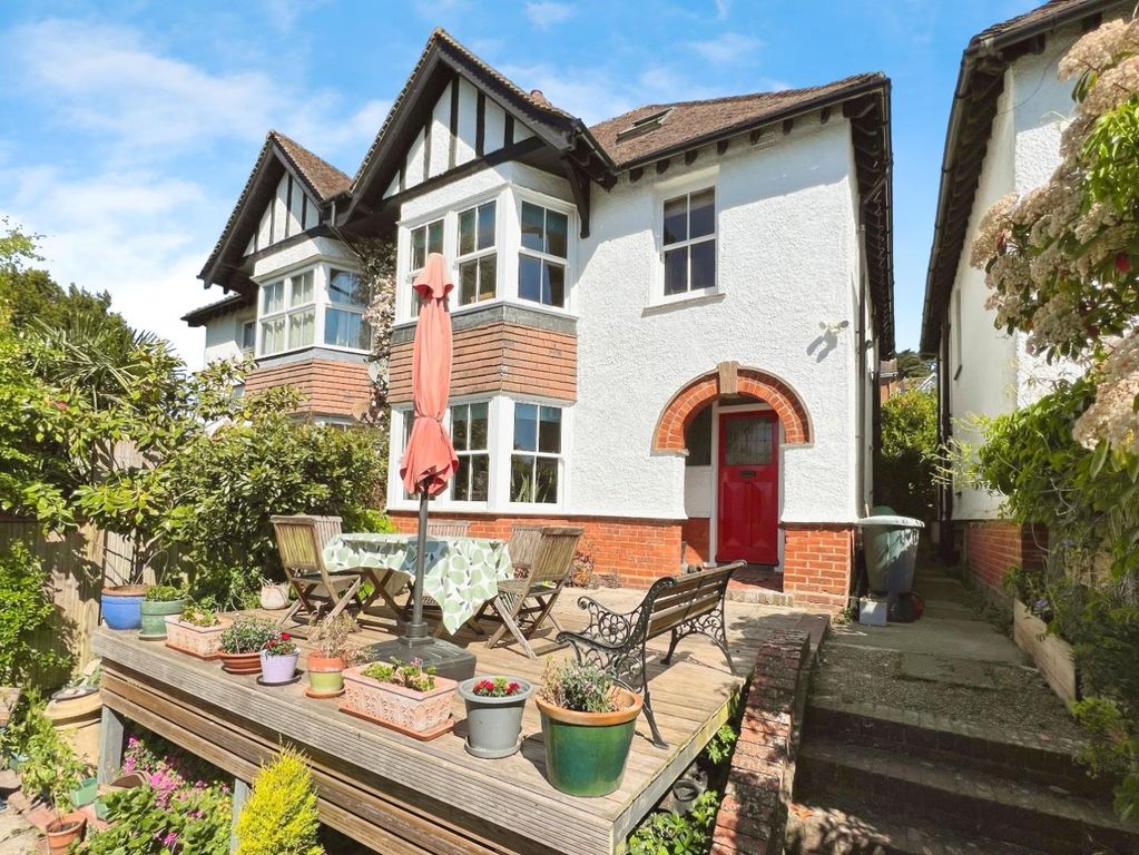 Property photo 1 of 19