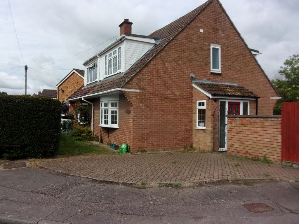 Property photo 1 of 11