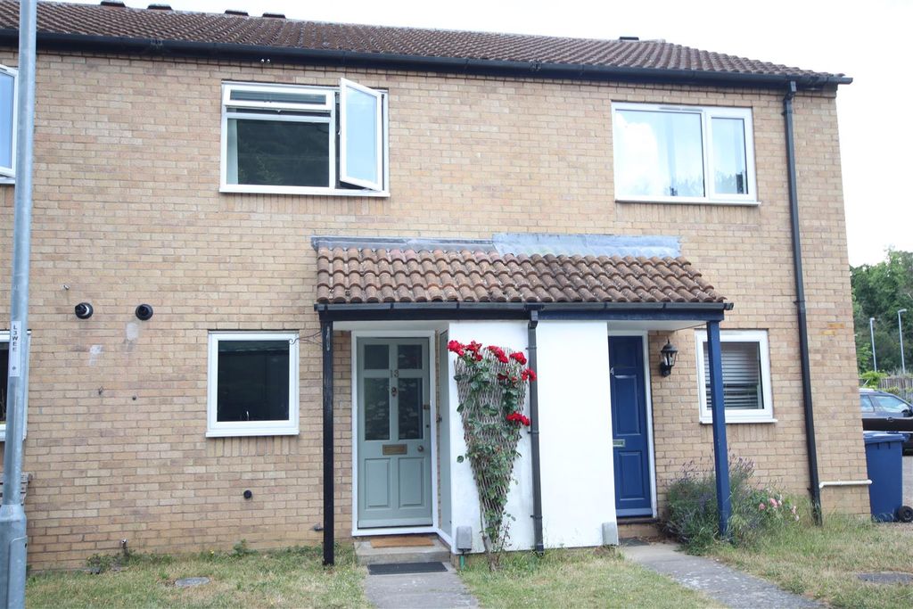 Property photo 1 of 11