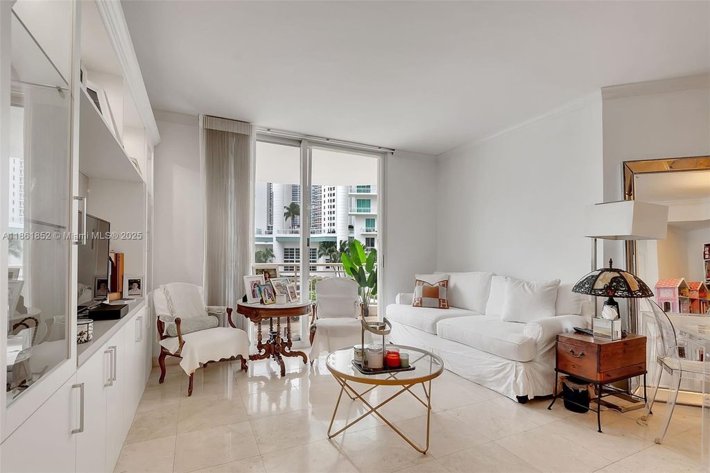 Property photo 2 of 6 <Alttext/>