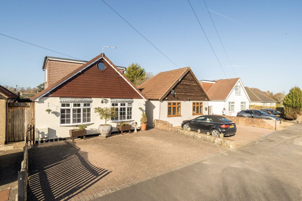 Property photo 1 of 22 External