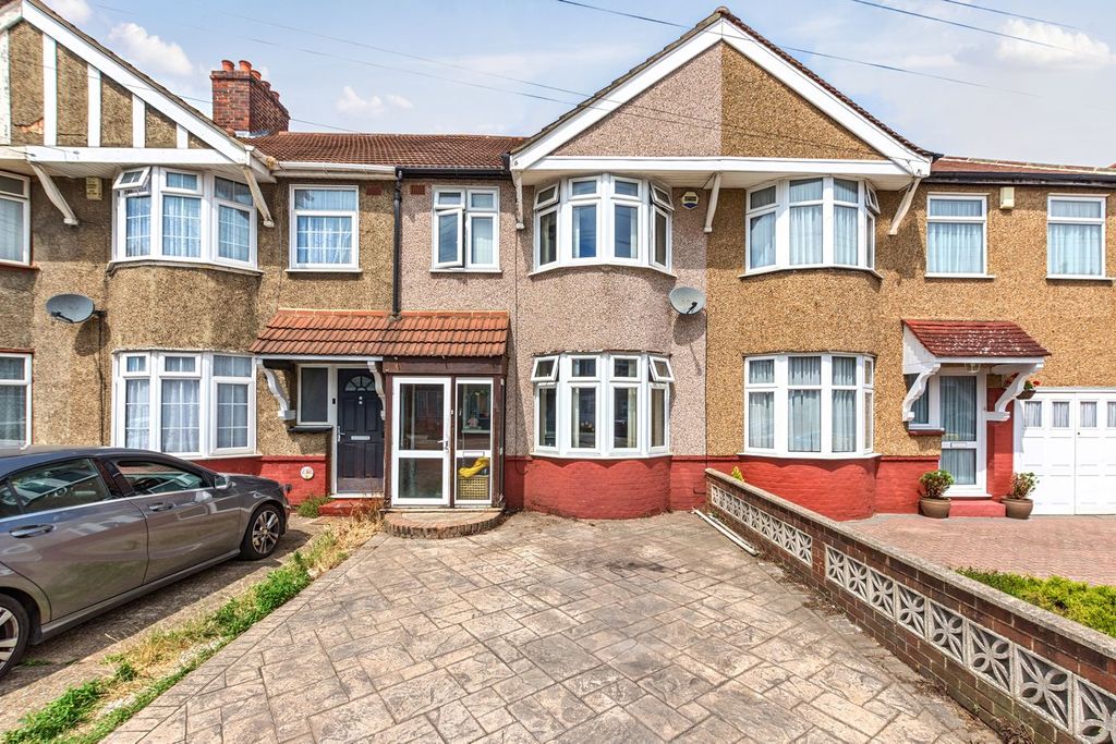 Property photo 1 of 11