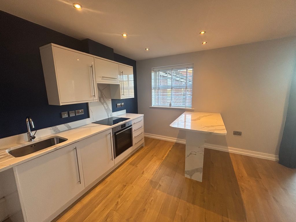 Property photo 2 of 9 Image