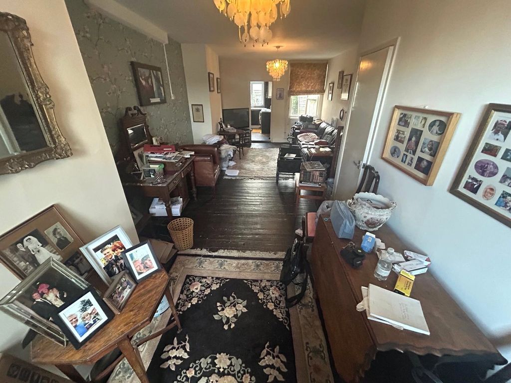 Property photo 2 of 9 Picture No. 02