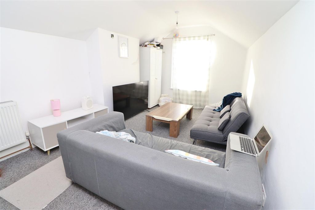 Property photo 2 of 7 Img_1765.Jpg