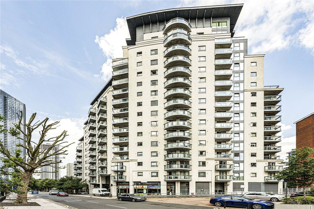 Property photo 2 of 7 Exterior