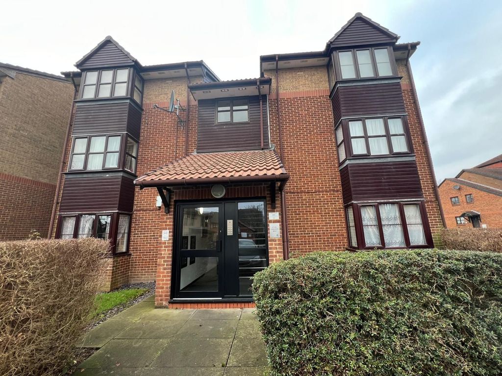 Property photo 1 of 5