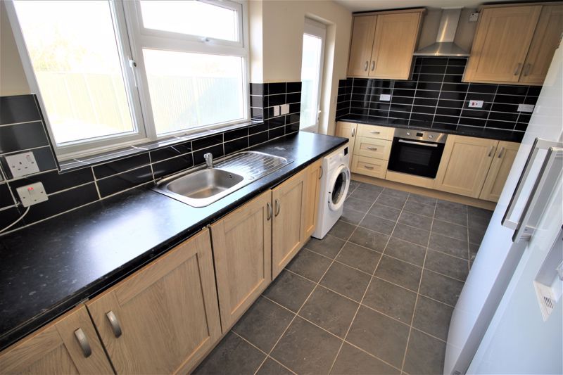 Property photo 2 of 6 Photo 7