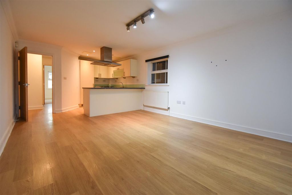 Property photo 2 of 16 Dsc_0789.Jpg