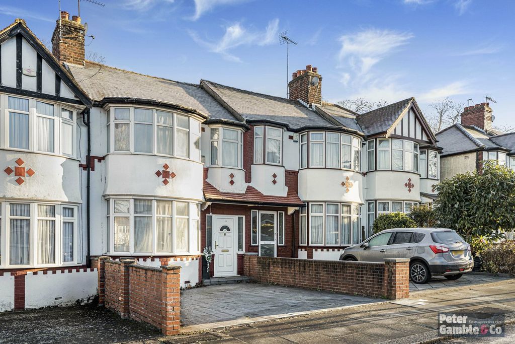 Property photo 1 of 22