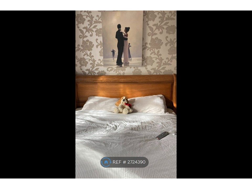 Property photo 2 of 16 Double Room With En Suite