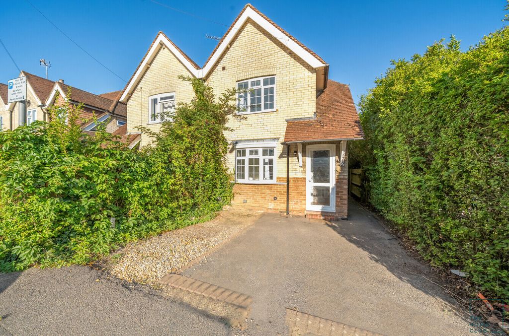 Property photo 1 of 16 Cf3F78B0-A685-437E-9dcc-F2526Cda53Fc