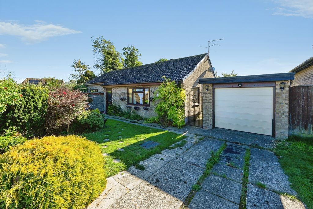 Property photo 1 of 32 Pbox-Img.Jpg