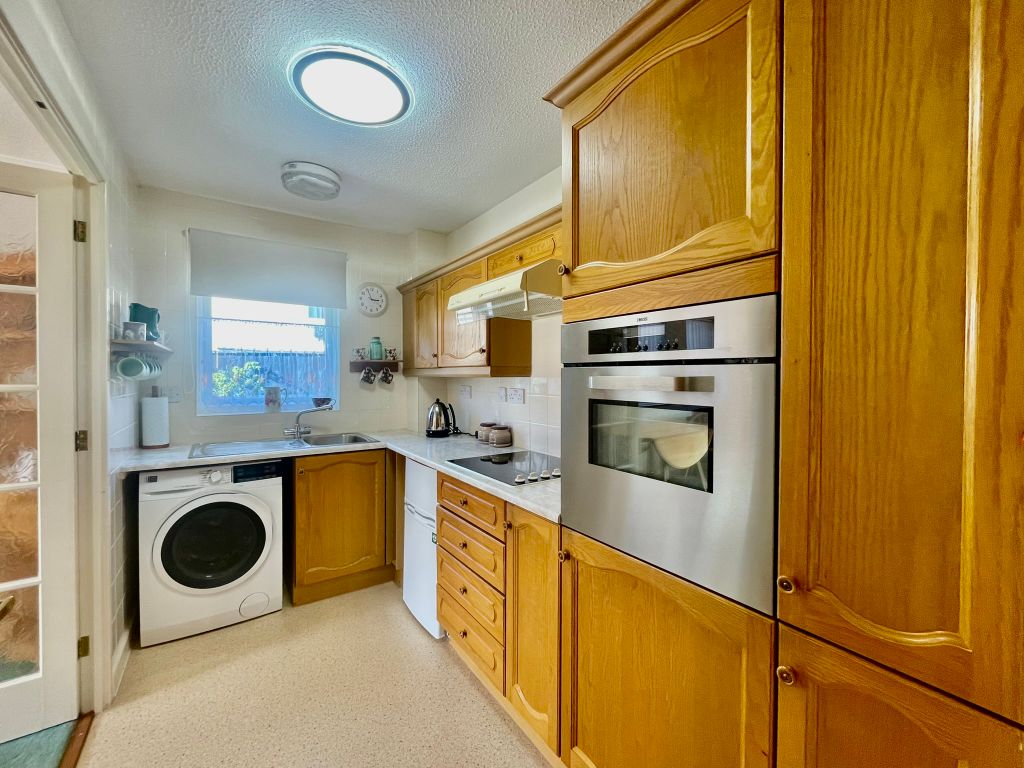 Property photo 2 of 10 Img_8459