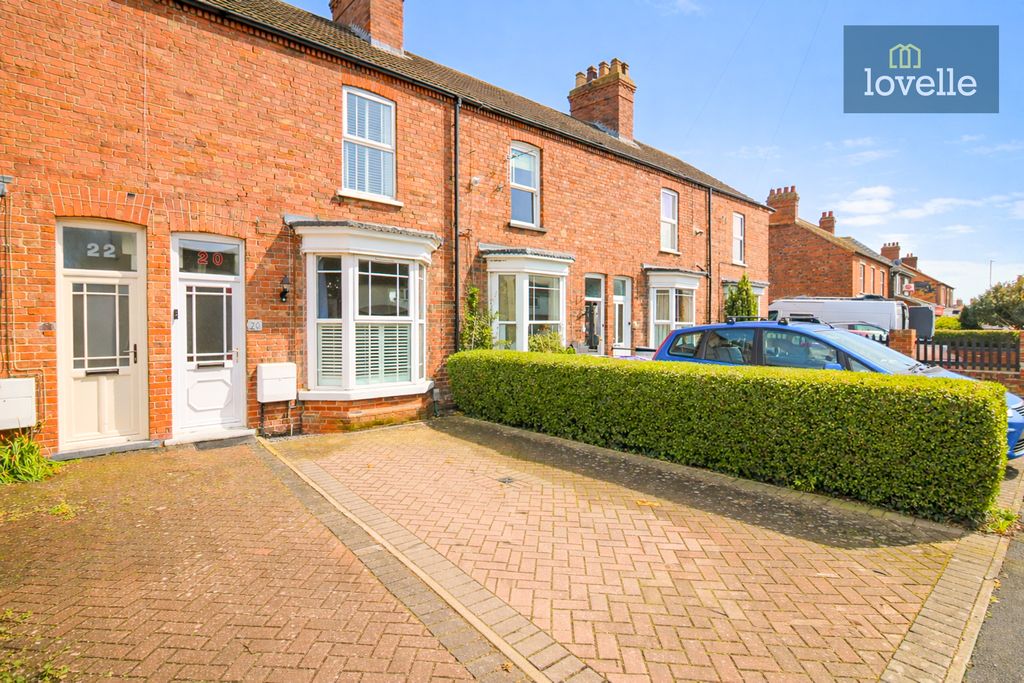 Property photo 1 of 22