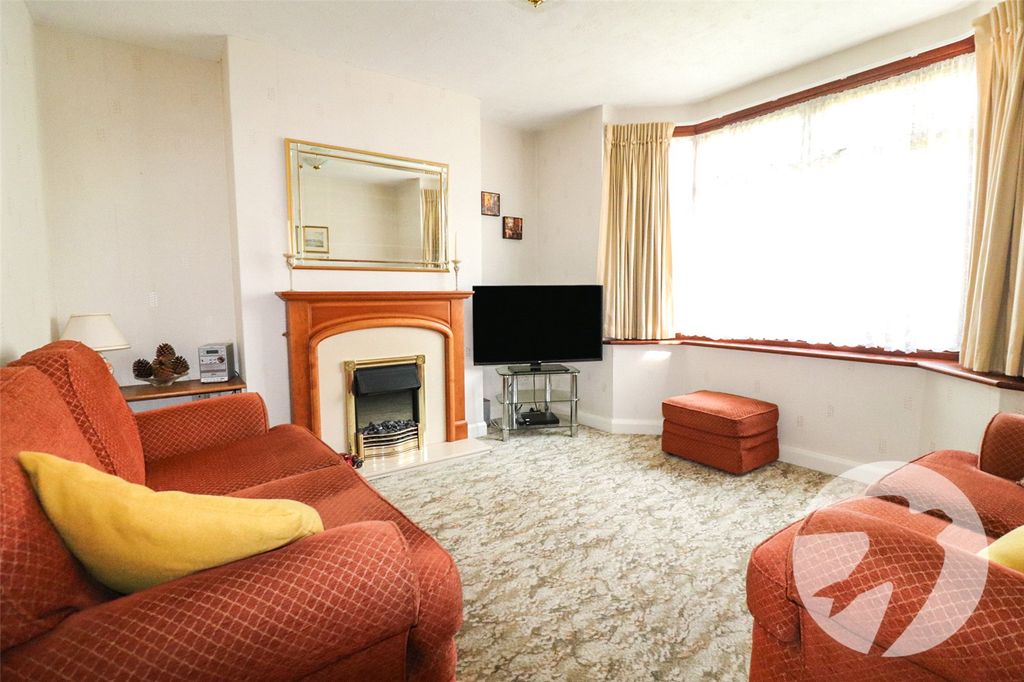 Property photo 3 of 20 Picture No. 10